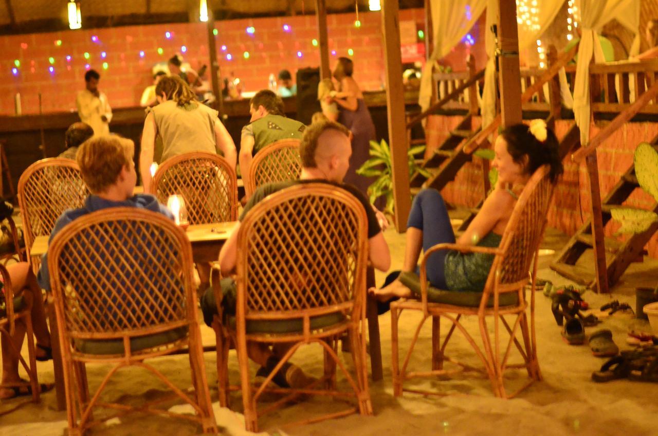 Sea Bird Beach Cafe & Cottages モージム エクステリア 写真