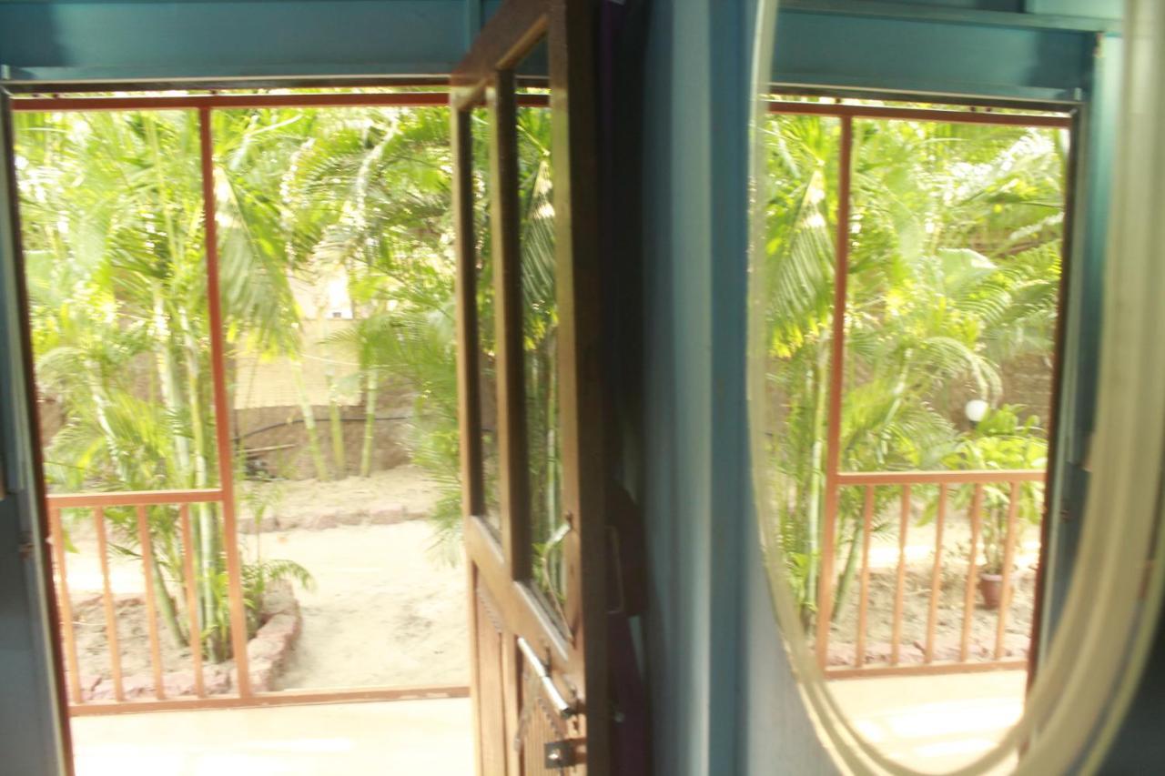Sea Bird Beach Cafe & Cottages モージム エクステリア 写真