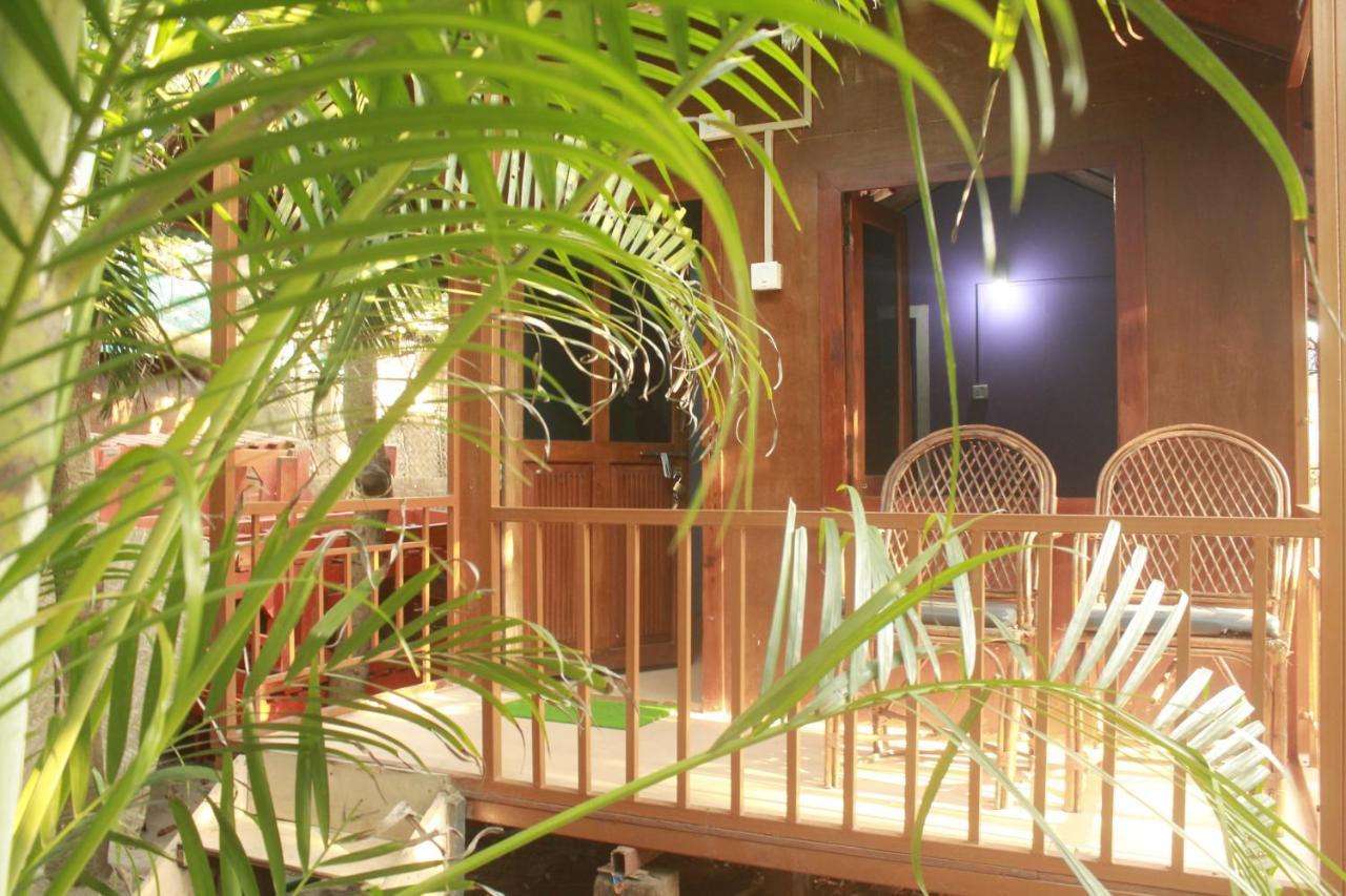 Sea Bird Beach Cafe & Cottages モージム エクステリア 写真