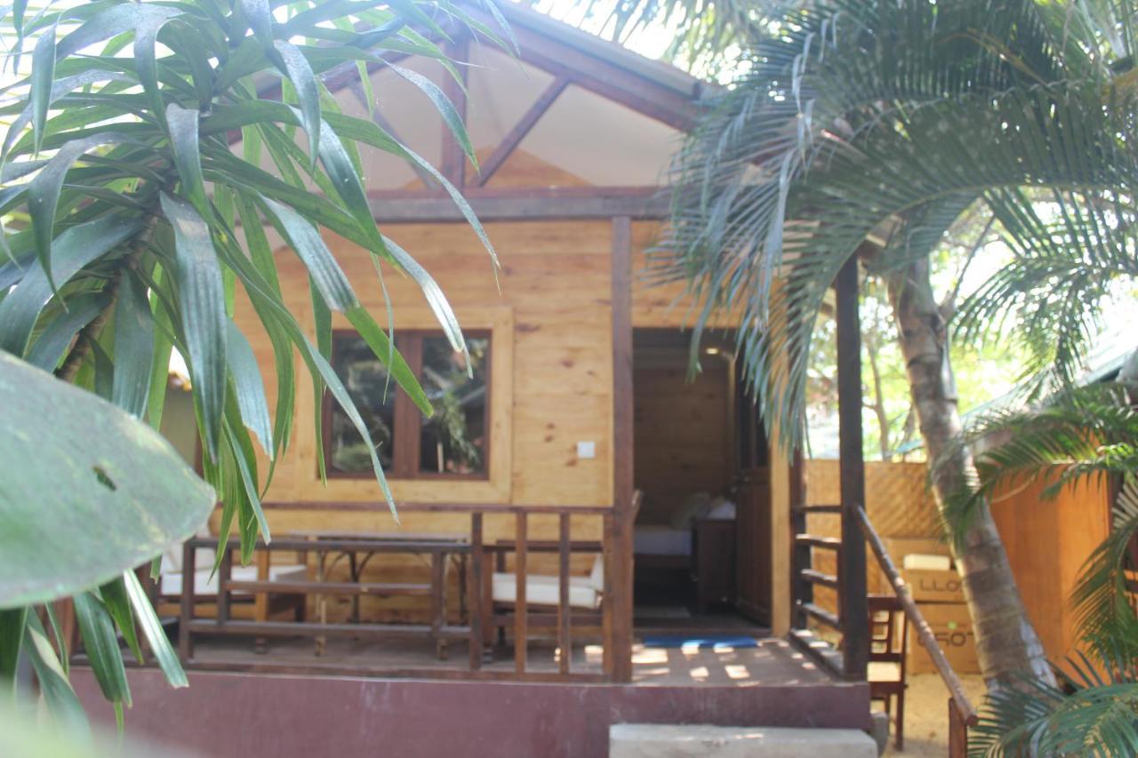 Sea Bird Beach Cafe & Cottages モージム エクステリア 写真