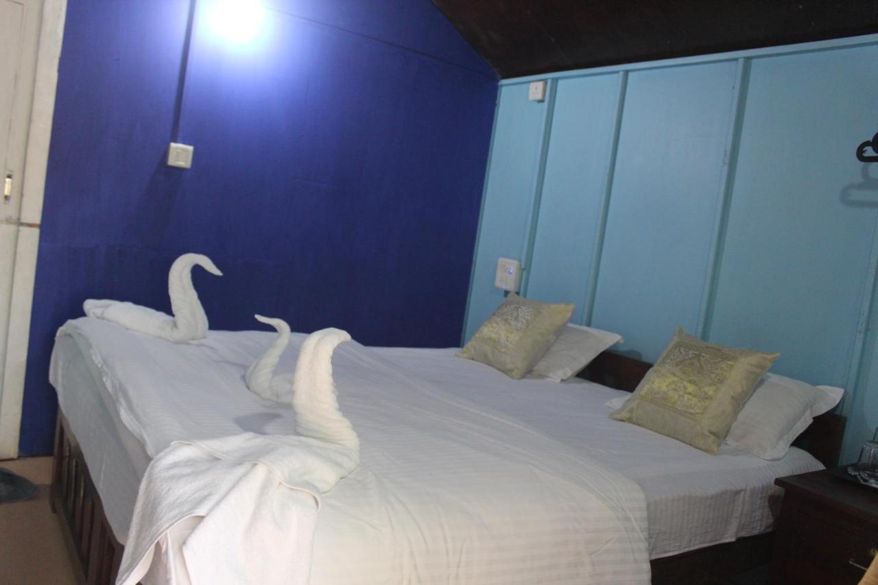 Sea Bird Beach Cafe & Cottages モージム エクステリア 写真